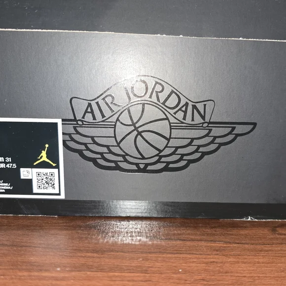 Nike Air Jordan 1 MID SE "Flight Club" Size 13 (Brand New W/ Box) - Picture 2 of 5